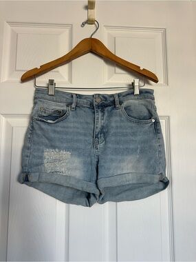 Indigo Rein Light Blue Distressed Rolled-Hem Jean Shorts